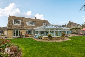 Photo 18- click for photo gallery